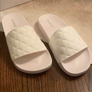 Women’s White Slides - Quilted - Size 9US - NWT